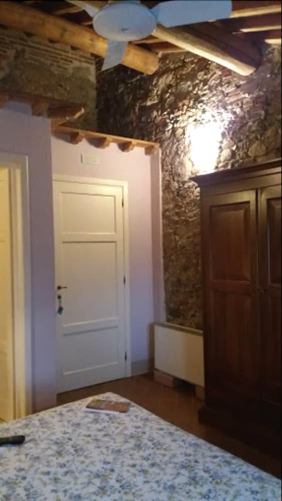 Agriturismo Al Podere Di Rosa Lucca Luaran gambar