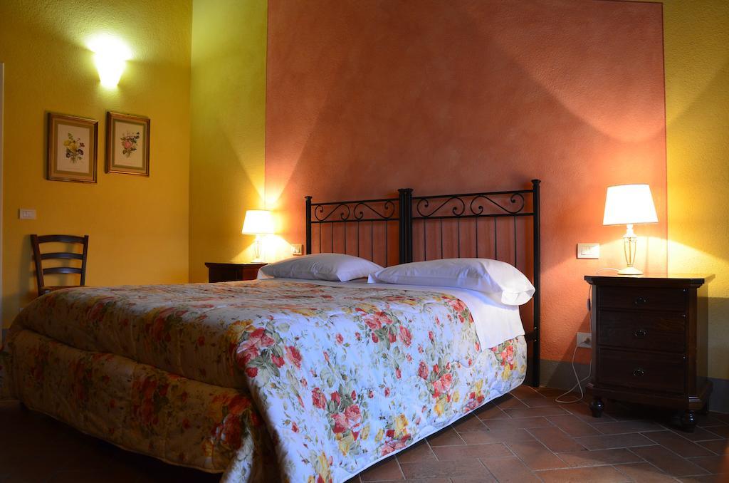 Agriturismo Al Podere Di Rosa Lucca Bilik gambar