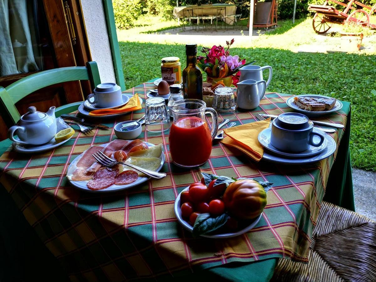 Agriturismo Al Podere Di Rosa Lucca Luaran gambar